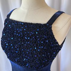 Vintage 1990s Betsy & Adam by Jas Lee Midnight blue shimmery evening gown  Empire waist with sequin bust  Straight neckline Gorgeous piece in great vintage condition. Some of the elastic is starting to stick out around the sequins but it's not very visible Size 8 - Fits like modern S Bust 32 in Waist 29 in Hips 36 in Length 55 in Mannequin is size 6/8 Sequin Maxi, Sequin Maxi Dress, Column Dress, Maxi Dress Evening, Evening Gowns Formal, Empire Waist, Midnight Blue, Dress Clothes For Women, Evening Gowns