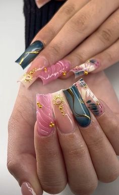 Swaggy Nails, Mexico Nails, Gold Acrylic Nails, Classy Acrylic, Girly Acrylic, Lavender Nails, Birthday Inspo, Colored Acrylic Nails, Nails Design With Rhinestones