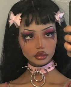 Goth Makeup Looks, Pastel Goth Makeup, E Girl Makeup, Pink Goth, Show Makeup, Pink Choker, Makeup And Accessories, Unique Recipe