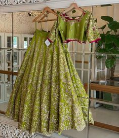 Mehndi Lehnga, Haldi Ceremony Outfit, Party Wears, Mehendi Outfits, Long Gown Design, Lehnga Dress, Anarkali Dress Pattern