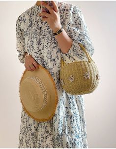 Elena Handbags Summer Straw Basket Bag Los Angeles Summer, Straw Basket, Straw Bags, Raffia Bag, Basket Bag, Denim Bag, Knitted Bags, Designer Style, Picnic Basket