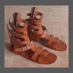 Authentic Ancient Age Brown Leather 23 cm High Egyptian Roman MEN Gladiator Sandal ,Warrior Gladiator Sandal Fast delivery within 1 week by HandMadeCollectS on Etsy Egyptian Sandals, Roman Men, Greek Dress, Sandals Comfy, Rome Antique, Santa Costume, Mens Shoes Sandals, Roman Sandals, How To Make Rope