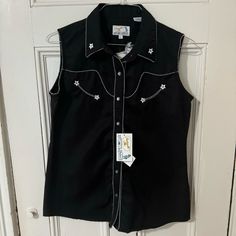 Vintage Panhandle Slim Western Shirt Black White Sleeveless Cowgirl Cadillac Nwt Boot Bag, Western Shirt, White Sleeveless, Western Shirts, Sleeveless Shirt, Black Sleeveless, Cadillac, Black Shirt, Button Down Shirt