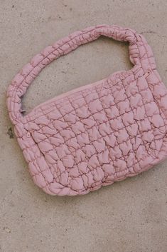 Pink bag Puffer Bag, Quilted Tote Bags, Quilted Totes, Woven Bag, Dusty Pink, Sale Items, Zipper Pocket, Puffer, Feel Free