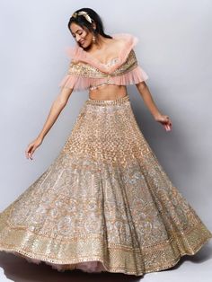 Bridal Lehenga Indian Weddings, Lehenga Indian Weddings, Bridal Lehenga Indian, Indian Blouses, Peach Lehenga, Lehenga Indian, Digital India