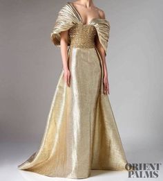 Gold Evening Gown, Edward Arsouni, Gold Gown, Fantasy Dresses, Couture Mode, فستان سهرة, Dresses Elegant, Fantasy Dress