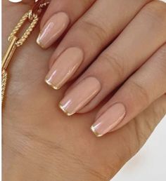 Gold Ring Finger Nails, Tan And Gold Nails, Gold Tip Nails, Gold Manicure, Ring Finger Nails, French Manicure Nails, Casual Nails, Pretty Nail Art Designs, Shellac Nails