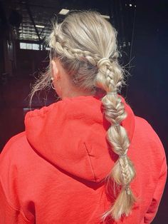 Braided Sporty Hairstyles, The Wet Look, Cute Volleyball Hairstyles, Running Hairstyles, Soccer Hairstyles, Soccer Hair, Track Hairstyles, Bumpy Ride, Preppy Hairstyles