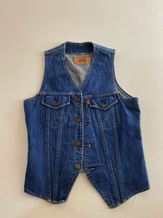 Levis Denim Btn Vest BOYS YOUTH Small S This item is in excellent, Happiness condition. The Photos above are of the actual item(s) you are bidding on. When dress Shirts are S, M, L, XL, etc.., I have also included hand measurements (Neck, Sleeves) All Slacks, Pants, Jackets and suits are hand measured. Shipping Information: Payments Received before 12pm will ship out the same day! I ship all my items VERY FAST! If you Win multiple items, Shipping is Combined at $2.00 per each additional item. I Cheap Light Wash Button-up Denim Vest, Slacks Pants, Denim Suit, Hand Measurements, Denim Dresses, Cropped Vest, Levis Denim, Mens Vest, Denim Vest