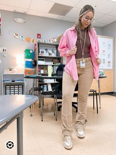 Teacher fit 💕 Follow my shop @Teachingwithms.embry on the @shop.LTK app to shop this post and get my exclusive app-only content! #liketkit #LTKbeauty #LTKfindsunder50 #LTKstyletip @shop.ltk https://liketk.it/4wqcg Sweater Vest Teacher Outfit, Teacher Cardigan, Kinder Teacher Outfits, What I’d Wear As A Teacher, Teacher Outfits 2024-2025, Teaching Outfits