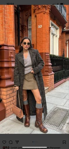 Fall Boots Outfit, Winter Boots Outfits, Simple Fall Outfits, Biker Boots, Look Book, Autumn Outfit, Outfit Inspo Fall