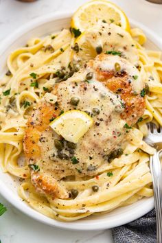 Creamy Lemon Chicken Piccata, Caper Cream Sauce, Lightly Breaded Chicken, Lemon Chicken Piccata, Capers Chicken, Piccata Recipe, Creamy Lemon Chicken, Breaded Chicken Breast, Chicken Piccata