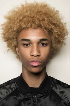 Blond Afro Men, Bleached Hairstyles, Blond Afro, Dread Colors, Sims Skins, Blonde Dye, The Trend Spotter