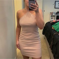 Size Medium Never Worn Spring Beige Bodycon Dress For Night Out, Spring Bodycon Halter Neck Dress For Going Out, Beige Mini Dress For Going Out, Trendy Beige Bodycon Dress For Spring, Beige Dress For Going Out, Beige Dresses For Going Out, Pink Halter Dress, Halter Dress, Colorful Dresses