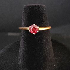 Beautiful Garnet Ring! Size 5 14 K Yellow Gold 1.45 Grams Total Weight Classic Ruby Crystal Ring, Classic Red Round Band Rings, Vintage Red Solitaire Jewelry, Classic Red Diamond Ring With Vs Clarity, Vintage Garnet Ring, Garnet Ring Vintage, 5 Rings, Garnet Ring, Ring Color