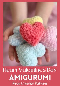 two crocheted hearts with the text heart valentine's day amigurmi free crochet pattern