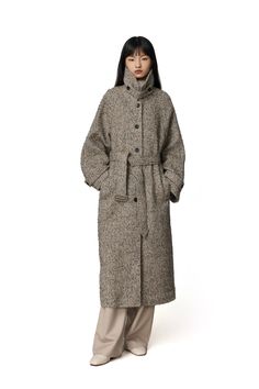 Margot Long Coat in Wool-Alpaca Blend Beige Turtleneck Outerwear For Work, Swedish Dress, Paint Couture, Tailored Skirt, Fall Chic, Sleeveless Knit Top, Stretchy Pants, Sweater Pants, Chic Dress