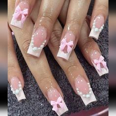 It's Really Pretty White French Tip Nails With Bows. Quinceanera Nails, Girly Acrylic, Hello Kitty Nails, Really Cute Nails