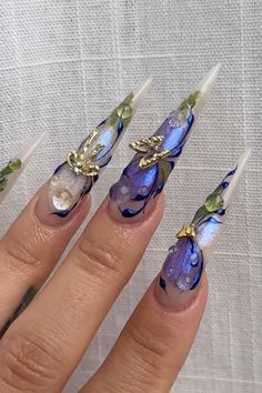 Hispanic Nails, Fairytale Nails, Nail Flowers, Long Almond Nails, Festive Nails, Green Charms, Pointy Nails, Butterfly Blue, Flowers Butterfly