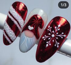 Nails Navidad, Nail Art Noel, Christmas Nail Art Easy, Santa Nails, New Years Nail Designs, December Nails, Cute Christmas Nails, Christmas Gel Nails