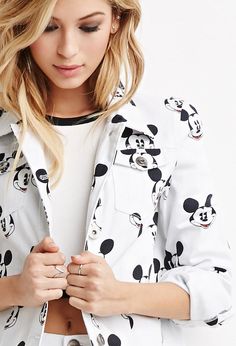 Mickey Mouse Denim Jacket - Jackets & Coats - 2049258936 - Forever 21 EU English Mickey Mouse Jacket, Disney Products, Disney Clothing, Mouse Outfit, Disney Jacket, Disney Couture, Disney Clothes, Disney Outfit