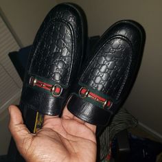 Brand New Never Worn Gucci Loafers. Size 43..Dont Have The Box That It Comes It. Gucci Black Loafers With Leather Sole, Gucci Black Dress Shoes With Branded Insole, Gucci Designer Dress Shoes With Round Toe, Gucci Black Round Toe Dress Shoes, Gucci Black Dress Shoes With Leather Sole, Gucci Casual Black Loafers, Casual Black Gucci Loafers, Gucci Black Loafers With Branded Insole, Gucci Black Leather Loafers