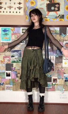 Whimsigoth Fashion, Harajuku Grunge, Cool Kids Clothes, Fashion 90s, Witch Outfit, Fashion Aesthetics, Swaggy Outfits, Grunge Fashion, Punk Fashion