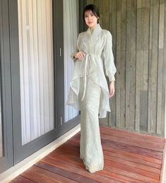 Kebaya Ideas Hijab, Kebaya Kimono, Kebaya Big Size, Baju Bridesmaid Modern Hijab, Kebaya Moden, Bridesmaid Dresses Hijab, Brokat Modern, Model Dress Kebaya, Dress Brokat Modern