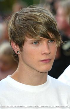 Dougie Poynter, Danny Jones, Men's Haircuts, Boy Cuts, Boy Hairstyles, Haircuts For Men, Bob Hairstyles, Pretty Things