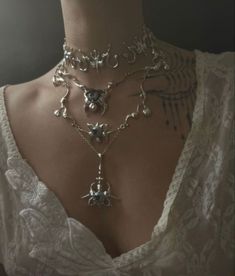 Accessories 2034 / tetlassova Dreamy Jewelry, Custom Chain, To Be Continued, Spotify Artist, Gothic Jewelry