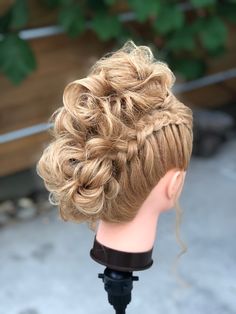 Funky Upstyles For Medium Hair, Updo Mohawk Hairstyles, Crazy Hair Updos, Extravagant Updo Hairstyles, Mohawk Bridal Hairstyles, Bridal Mohawk Updo, Mohawk Updos For Long Hair, Mohawk Wedding Hairstyles