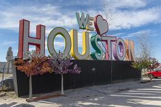 we are looking at the sign for houston, which has been painted in many colors