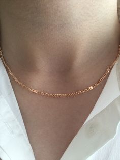 "ROSE GOLD CURB CHAIN ∙ N E C K L A C E 🌸 Rose Gold Colour Necklace 3mm Women Girls Necklace Curb Cuban Chain, Christmas Gift, Fashion Jewelry, 50cm 60cm 🌸🌸All Chain Necklaces are🌸🌸 🌸 Handmade in our workshop in the UK, 🌸 High quality, 🌸 Waterproof - Tarnish Resistant 🌸 %100 Nickel and Lead-Free, 🌸 Hypoallergenic - Skin Friendly 🌸 Finish: Rose Gold ------------------------------------ 🌸You can wear it every single day! :) * Dimension for CURB CHAIN: ~ 20'' - 50cm 24'' - 60cm 🌸🌸H O Dainty Rose Gold Necklace With Curb Chain, Rose Gold Curb Chain Necklace For Gift, Elegant Pouch, Rose Gold Colour, Gold Curb Chain, Girls Necklace, Necklace Rose Gold, Chunky Bracelets, Chain Fashion