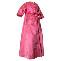 Silk Robe Long Vintage, Pink Silk Retro Dress, Pink Satin Robe, Pink Silk Robe, Long-sleeved Pink Vintage Robe, Babydoll Style, Rose Bonbon, Candy Pink, Dressing Gown