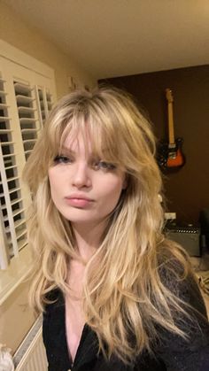 Hair Trends With Bangs, Blonde Hair Bangs, Blonde Hair Trends, 70s Hair, Hair With Bangs, Hair Bangs, Hair Appointment