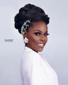 This Bridal Beauty Look is all for The Brown Skin Bride Black Bridal Makeup Dark Skin, Bridal Makeup Dark Skin, Bridal Makeup Dark, Makeup Dark Skin, Natural Hair Wedding, Black Wedding Hairstyles