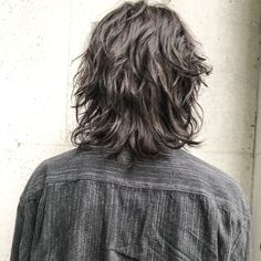 Shag Mullet Back View, Shaggy Haircuts Long Hair Bangs, Wavey Hair Styles Long Men, Grunge Shag Haircut Medium, Shag Back View, Mens Long Layered Hair, Wolf Cut Men Straight Hair Long, Masculine Shoulder Length Hair, Wolfcut Men Long Hair