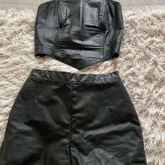 In Great Vintage Condition. Real Leather. These Run Small, It’s An 80’s Small Not A 2023 Small. So I Would Say More Of Someone That Was A 2 Maybe Size 4. Super High Waisted 80s Style. Leather High Waisted Shorts, 80s Style, Say More, 80s Fashion, High Waisted Shorts, Real Leather, Size 4, High Waisted, Womens Shorts