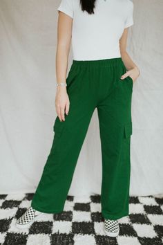 These sweats are the definition of my dream pants. They are a sweatpant material and SO SOFT. You will not want to take these off your body. You can totally dress them down or elevate them. The style options are endless. And not to mention, this color is ICONIC. Running true to size. 79% Polyester, 21% Cotton Malorie is 5'6" and wearing a size small. S: 4-6 M: 6-8 L: 8-10 Cargo Sweats, Dream Pants, Trend Report, My Dream, Sweatpants, Running, Pants, How To Wear, Color