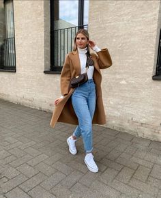 Top Coat Outfit Women, San Francisco In February Outfit, Fall Outfits Rectangle Shape, Pant Body Suit Outfits, Outfits For Washington Dc Winter, Winter To Spring Transition Outfits 2024, New York April Outfit, Madrid Outfits Fall, Easy Winter Outfits Casual