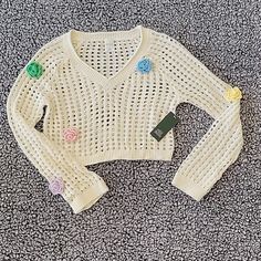 Nwt Size Small Beautiful Off-White Copped Crochet Sweater. Delicate Crochet Flowers Adorn The Front In Different Colors. Wear With A Cami Or Pretty Bralette Underneath. From A Smoke-Free, Pet-Free Home! Flower Crochet Sweater, Delicate Crochet, Flower Crochet, Wild Fable, Crochet Sweater, Crochet Flowers, Bralette, Sweater Sizes, Sweaters For Women