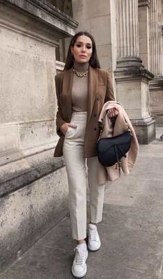 Elegantes Outfit Damen, Adrette Outfits, Fashion Hacks Clothes, Casual Work Outfits, Moda Vintage, Mode Inspo, Looks Chic, Work Outfits Women, 가을 패션