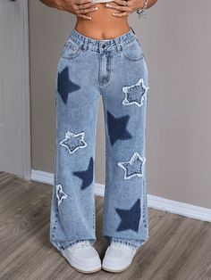 Women's Wide Leg Starry Print Jeans With Distressed Cut Design Light Wash Casual   Denim Geometric Wide Leg Non-Stretch  Women Clothing, size features are:Bust: ,Length: ,Sleeve Length: Cute Jeans Design, Things To Paint On Jeans, Jeans Design Ideas, Star Patchwork Jeans, Adrette Outfits, Shein Jeans, Raw Hem Jeans, Jeans Casual