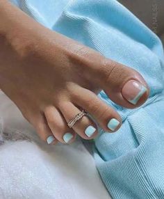 92 Trendy Summer Toenail Colors For Fabulous Feet In 2024 34 Hood Nails, Fall Toe Nails, Feet Nail Design, Pedicure Designs Toenails, French Pedicure, Pedicure Nail Designs, Pedicure Colors, Gel Toe Nails