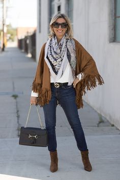 Jacket Society, Fall Fashion 2023, Nerd Chic, How To Look Expensive, Clothes For Women Over 50, Fall Trend, Winter Mode, Fall Clothes, California Style