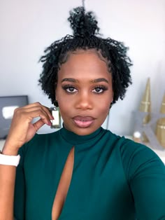 Short Curly Wig, Track Hairstyles, Braids With Shaved Sides, Textured Curly Hair, Stylish Short Hair, Black Ponytail Hairstyles