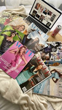 Fashion Journalism, Fashion Jobs, Model Lifestyle, Design Moda, Business Chic, Career Fashion, Dream Career, Future Jobs