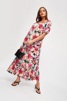 Large Multi Floral Puff Sleeve Midi Dress Puff Sleeve Midi Dress, Sleeve Midi Dress, Dorothy Perkins, Dress Collection, Puff Sleeve, Shop Now, Midi Dress, Maxi Dress, Floral