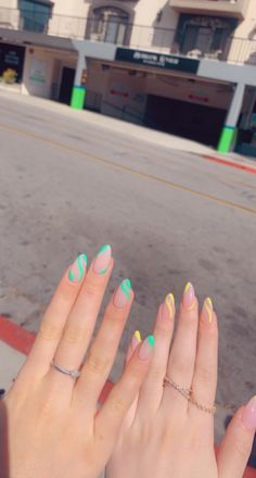 Cute Nails For Best Friends, Matching Bestie Nails Short, Bestie Matching Nails Ideas, Simple Matching Nails With Best Friend