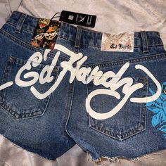 -Size Small -Never Worn Before -Open To Offers!! Blue Mid-rise Shorts For Streetwear, Mid-rise Blue Shorts For Streetwear, Trendy Blue Shorts For Streetwear, Y2k Outfits Shorts, Ed Hardy Clothes, September Mood, Edhardy Y2k, Ed Hardy Jeans, Outfit Shorts